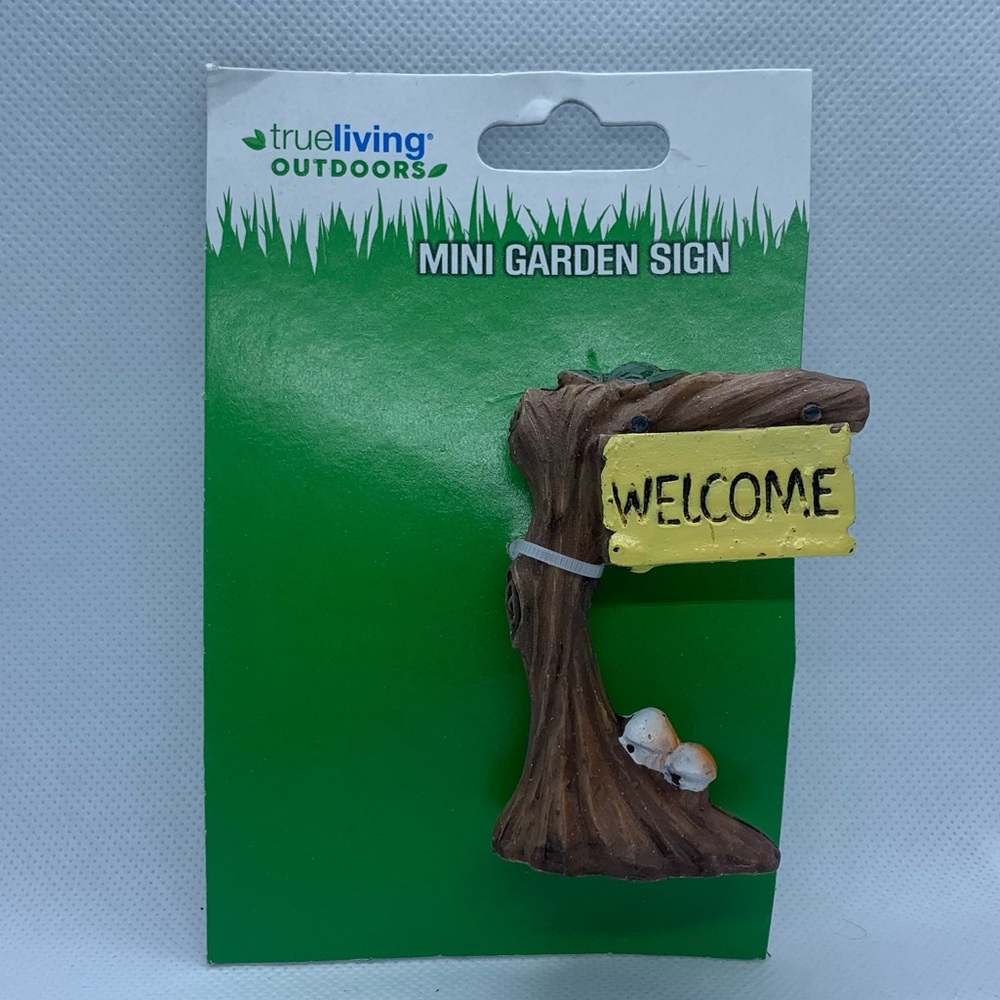 NEW IN PACKAGING Mini Garden Sign - Fairy Garden Welcome Sign